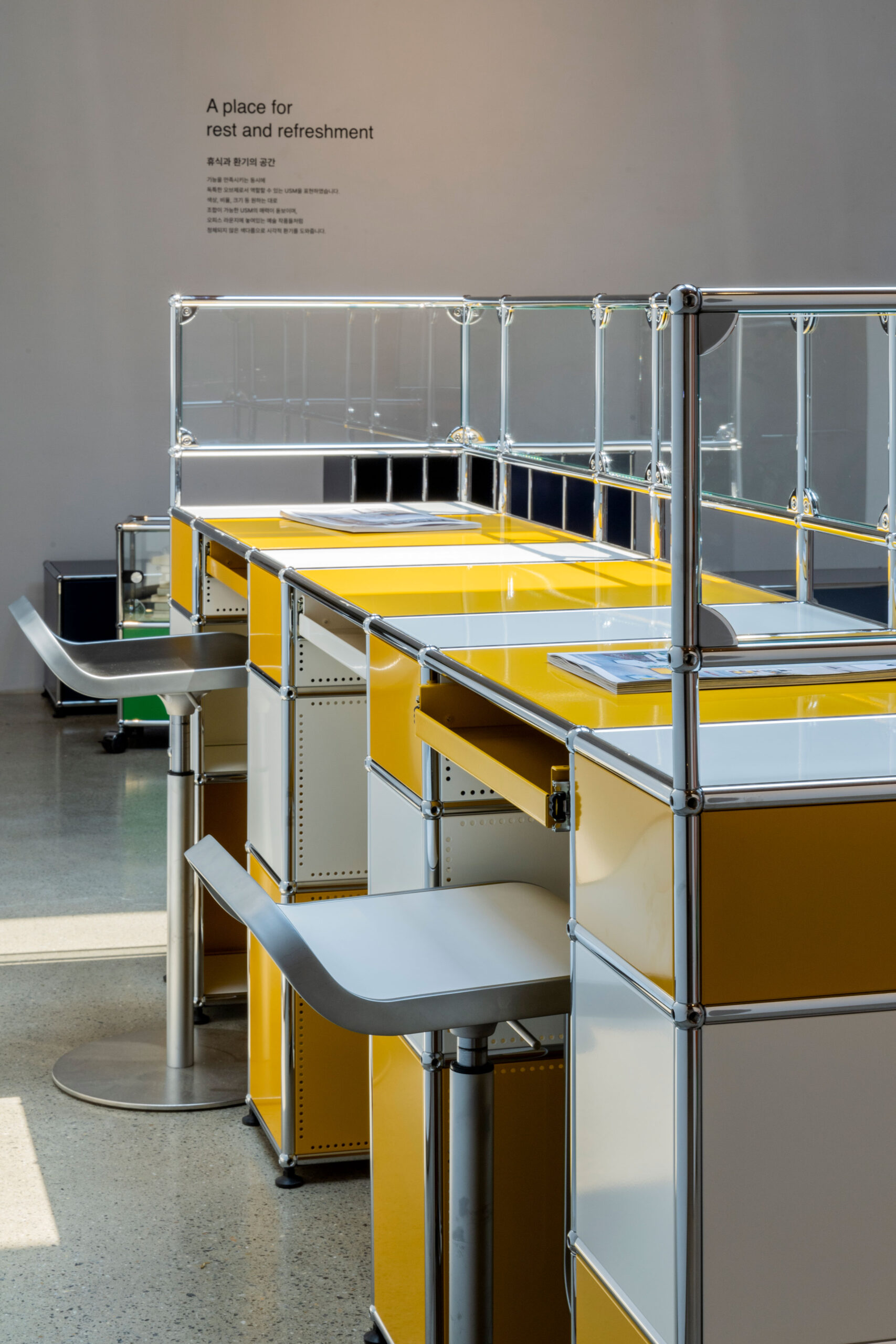 cociety, 코사이어티, usm, workingforinspiration, 가구, 사무실,