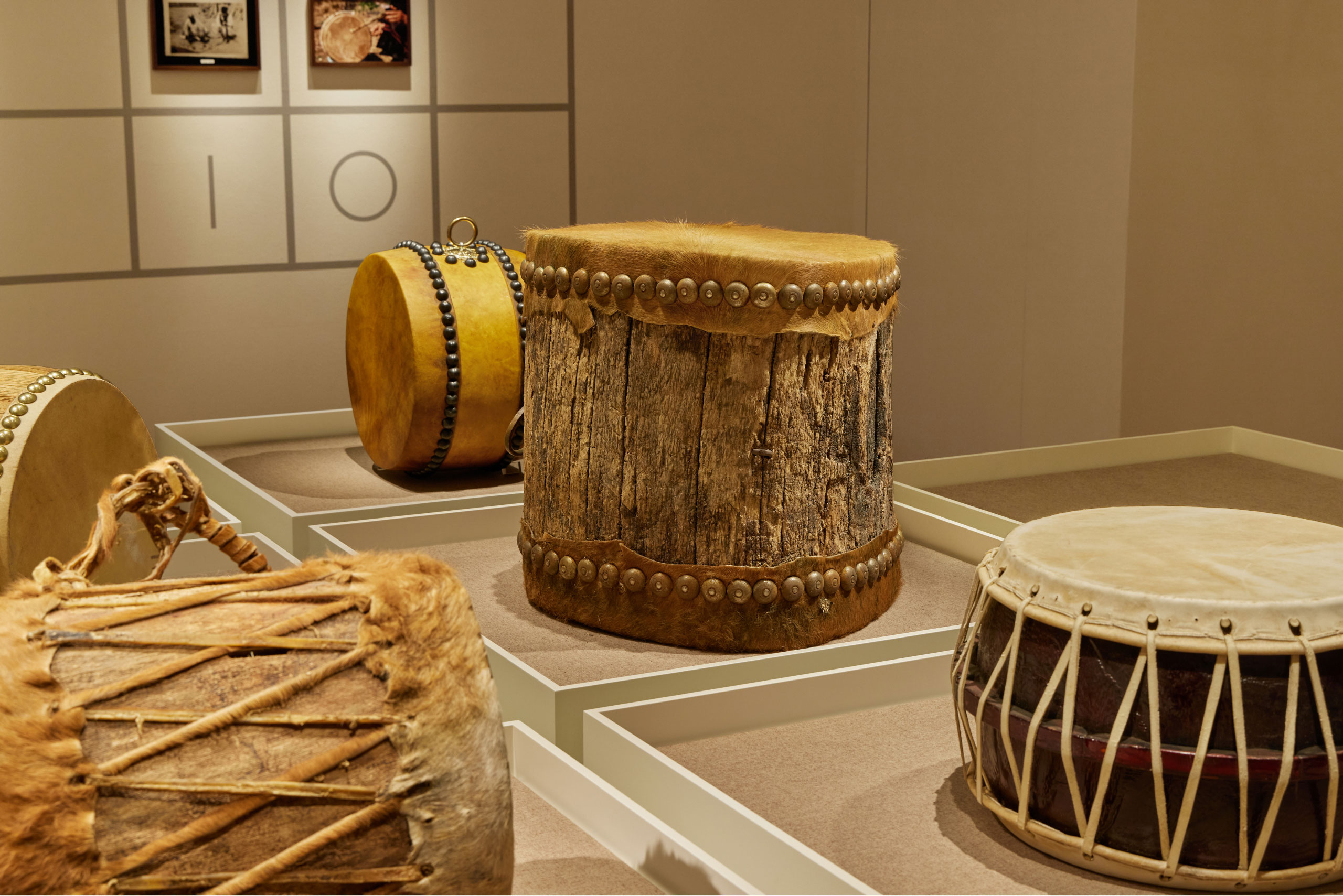 ⟪때로는 둥글게 때로는 반듯하게⟫ 임선빈 전시전경