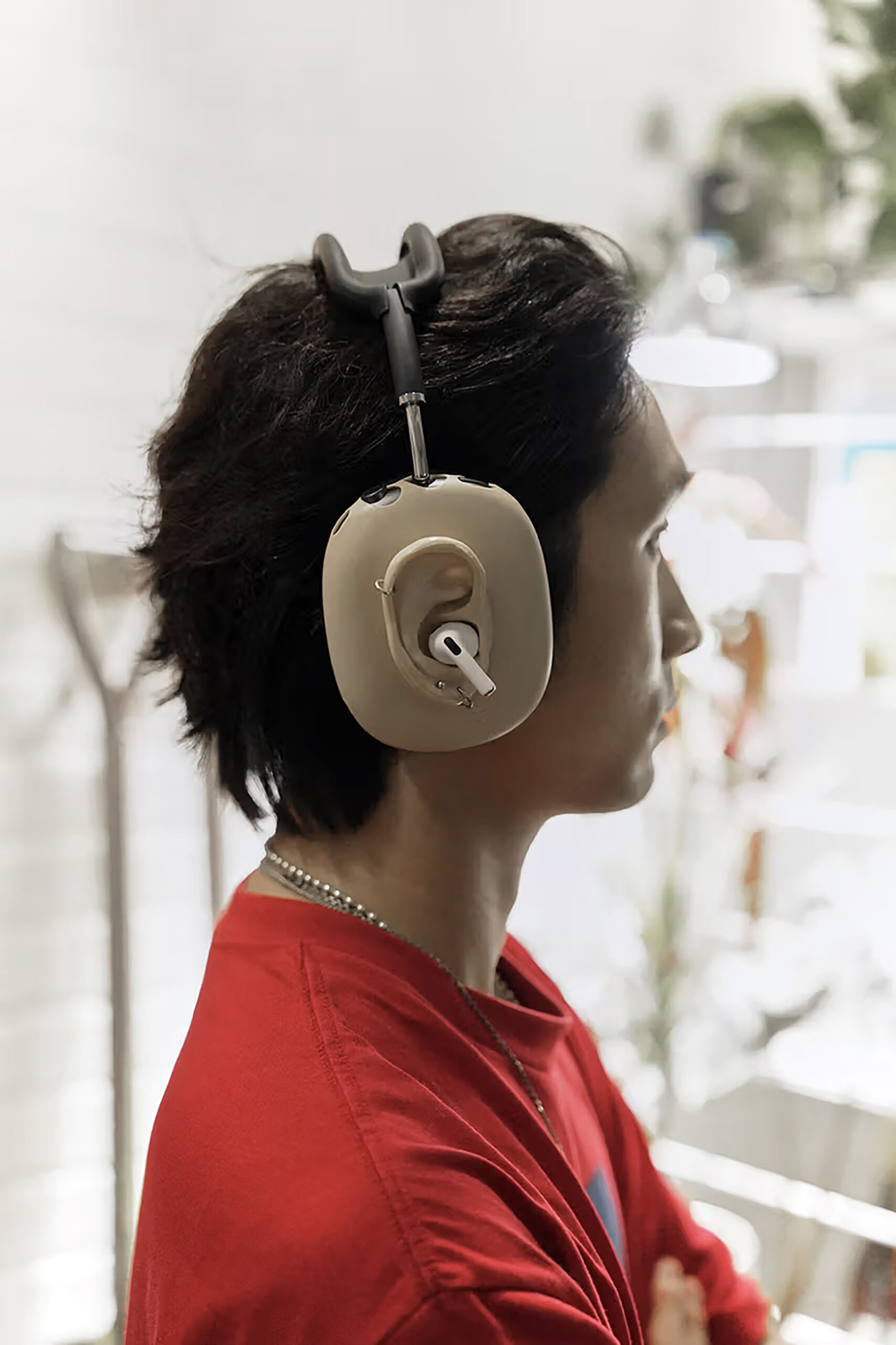 2. 에어팟 귀 케이스 (HYPEBEAST - how to)