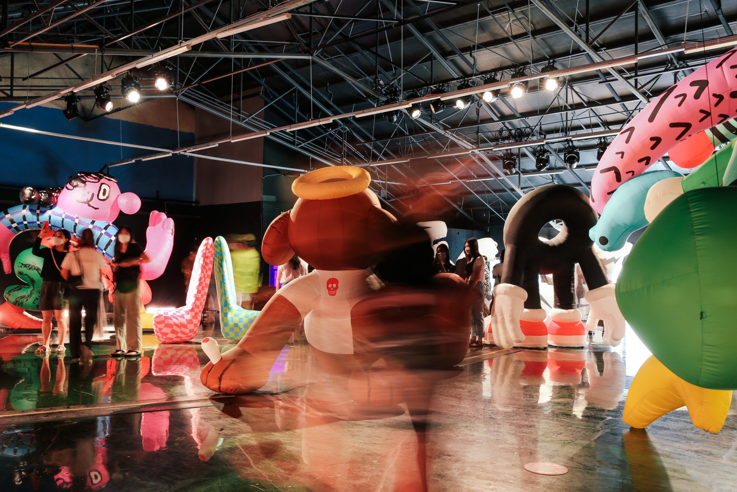 웁OOP-&-악수AXOO_28