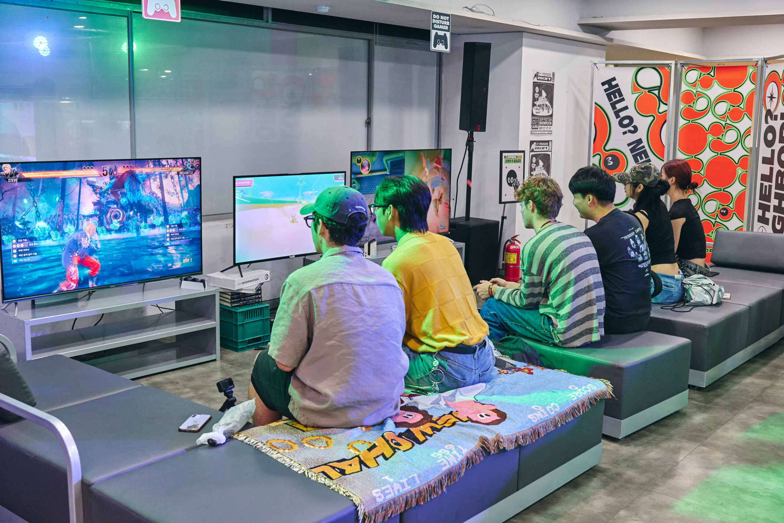 웁OOP & 악수AXOO_8