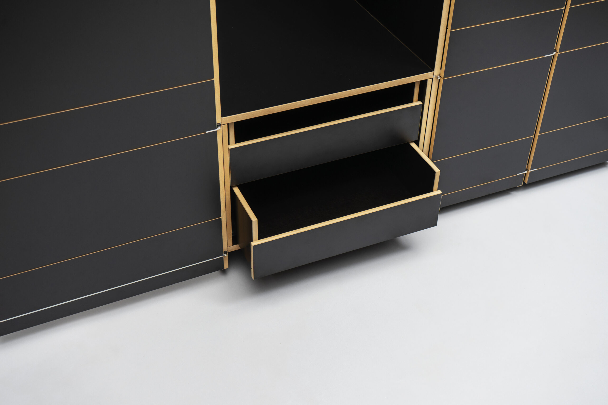 [스페셜 인터뷰]무어만_40