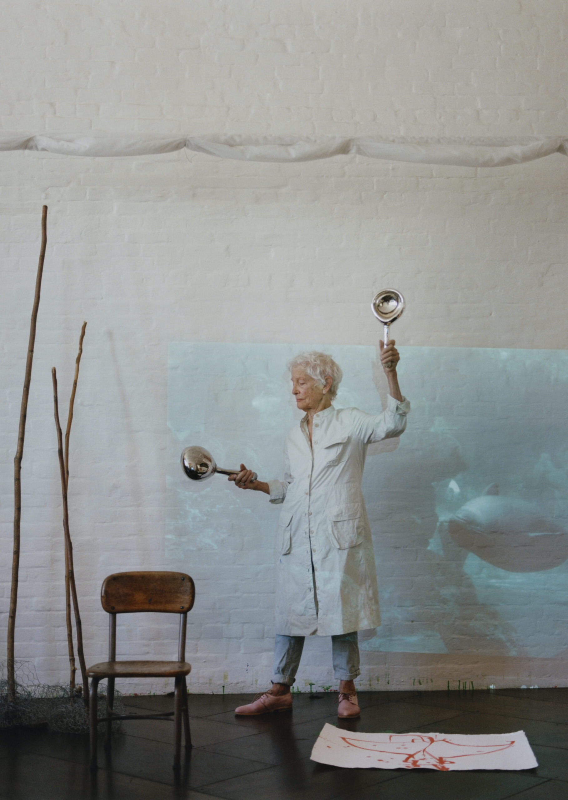 [REVIEW]조안조나스_3